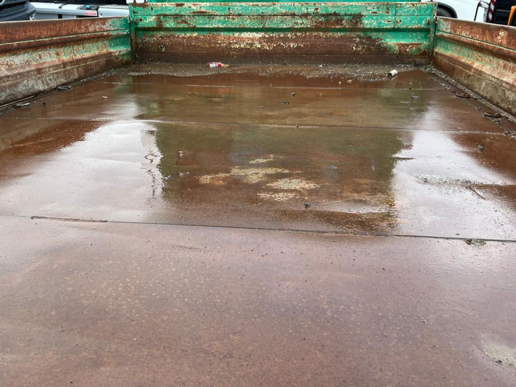 MERCEDES-BENZ Vario 711 DK 2-Achs Kipper Meiller - Camion basculantă: Foto 4 MERCEDES-BENZ Vario 711 DK 2-Achs Kipper Meiller - Camion basculantă: Foto 4