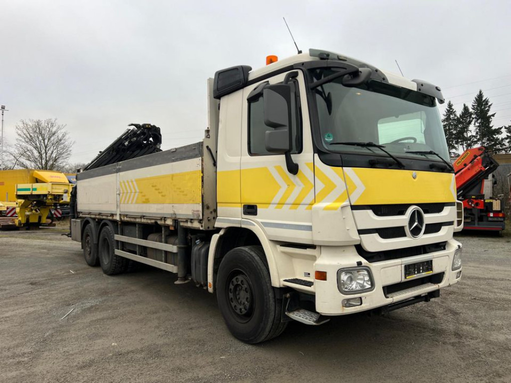 Mercedes-Benz Actros Pritsche Heckkran 2641 L 6x2 34m/to, Jib, Funk - Camion platformă, Camion cu macara: Foto 2 Mercedes-Benz Actros Pritsche Heckkran 2641 L 6x2 34m/to, Jib, Funk - Camion platformă, Camion cu macara: Foto 2