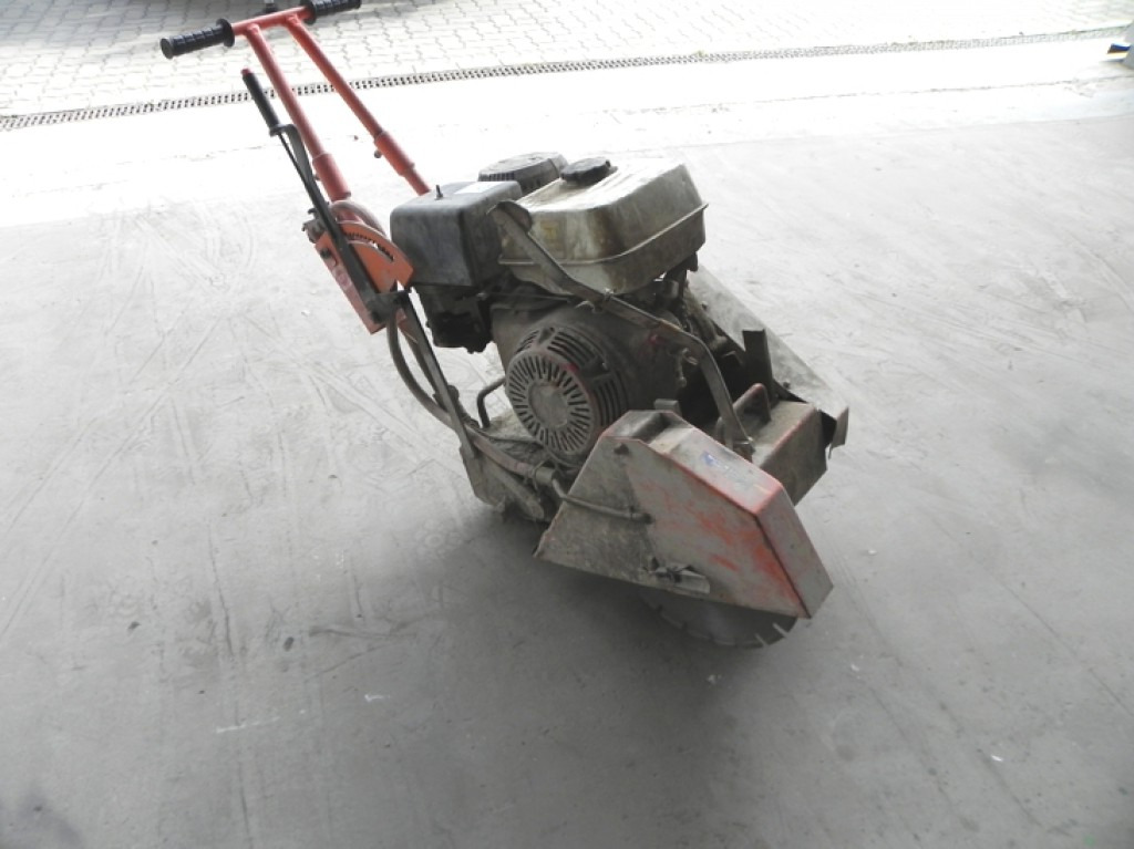 SAINT GOBAIN SAINT GOBAIN Norton Kleinteile Clipper C 85 - Utilaj pentru beton: Foto 4 SAINT GOBAIN SAINT GOBAIN Norton Kleinteile Clipper C 85 - Utilaj pentru beton: Foto 4