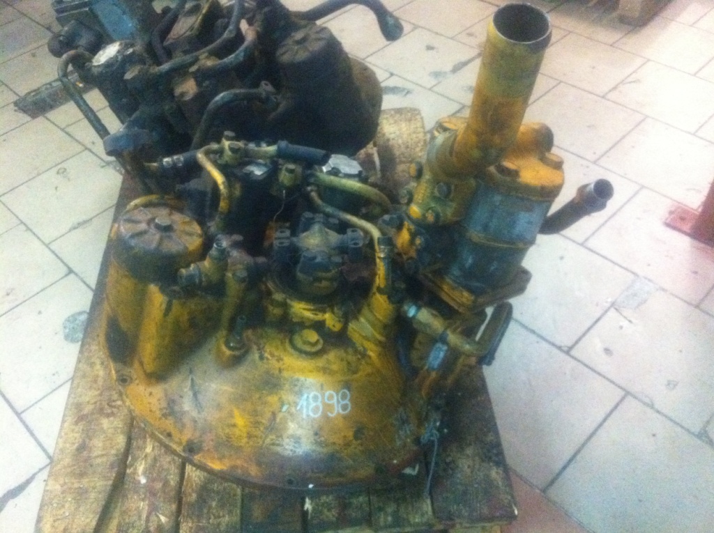 FIAT 815 BIS + A13153 + A42X 341069 + 790129418A00411 - Pompa hidraulica pentru Utilaje constructii: Foto 1 FIAT 815 BIS + A13153 + A42X 341069 + 790129418A00411 - Pompa hidraulica pentru Utilaje constructii: Foto 1