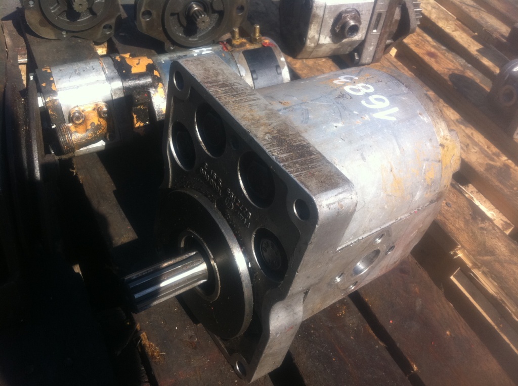 FIAT A250X 6D11 - Pompa hidraulica pentru Utilaje constructii: Foto 1 FIAT A250X 6D11 - Pompa hidraulica pentru Utilaje constructii: Foto 1