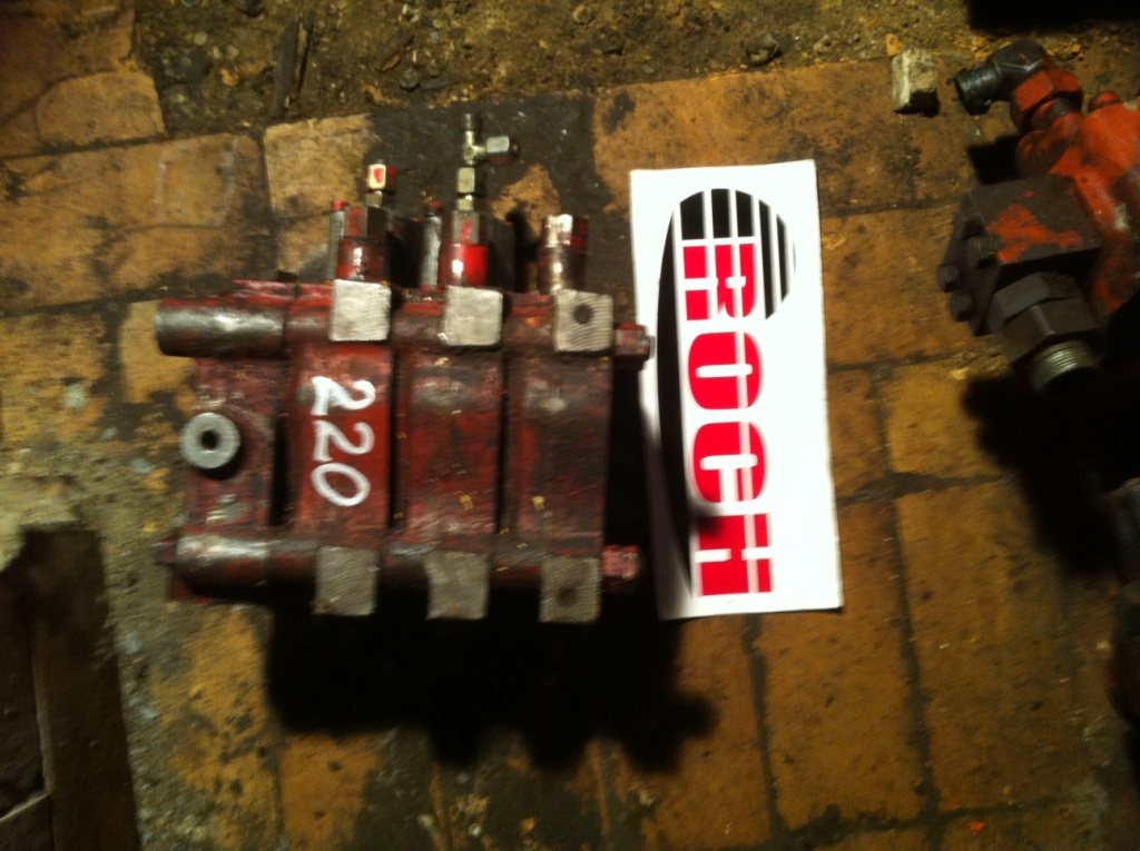 MARREL HYDRO FDG3P20A D33436-03 - 3 SEKCYJNY - Supapa hidraulica pentru Utilaje constructii: Foto 1 MARREL HYDRO FDG3P20A D33436-03 - 3 SEKCYJNY - Supapa hidraulica pentru Utilaje constructii: Foto 1