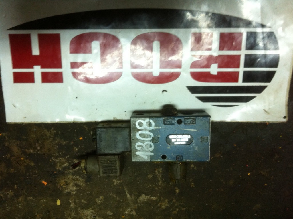 WABCO 02 4580 5722021210 - 1 SEKCYJNY - Supapa hidraulica pentru Utilaje constructii: Foto 1 WABCO 02 4580 5722021210 - 1 SEKCYJNY - Supapa hidraulica pentru Utilaje constructii: Foto 1