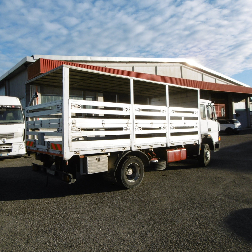 IVECO 115.17 - Camion platformă: Foto 3 IVECO 115.17 - Camion platformă: Foto 3