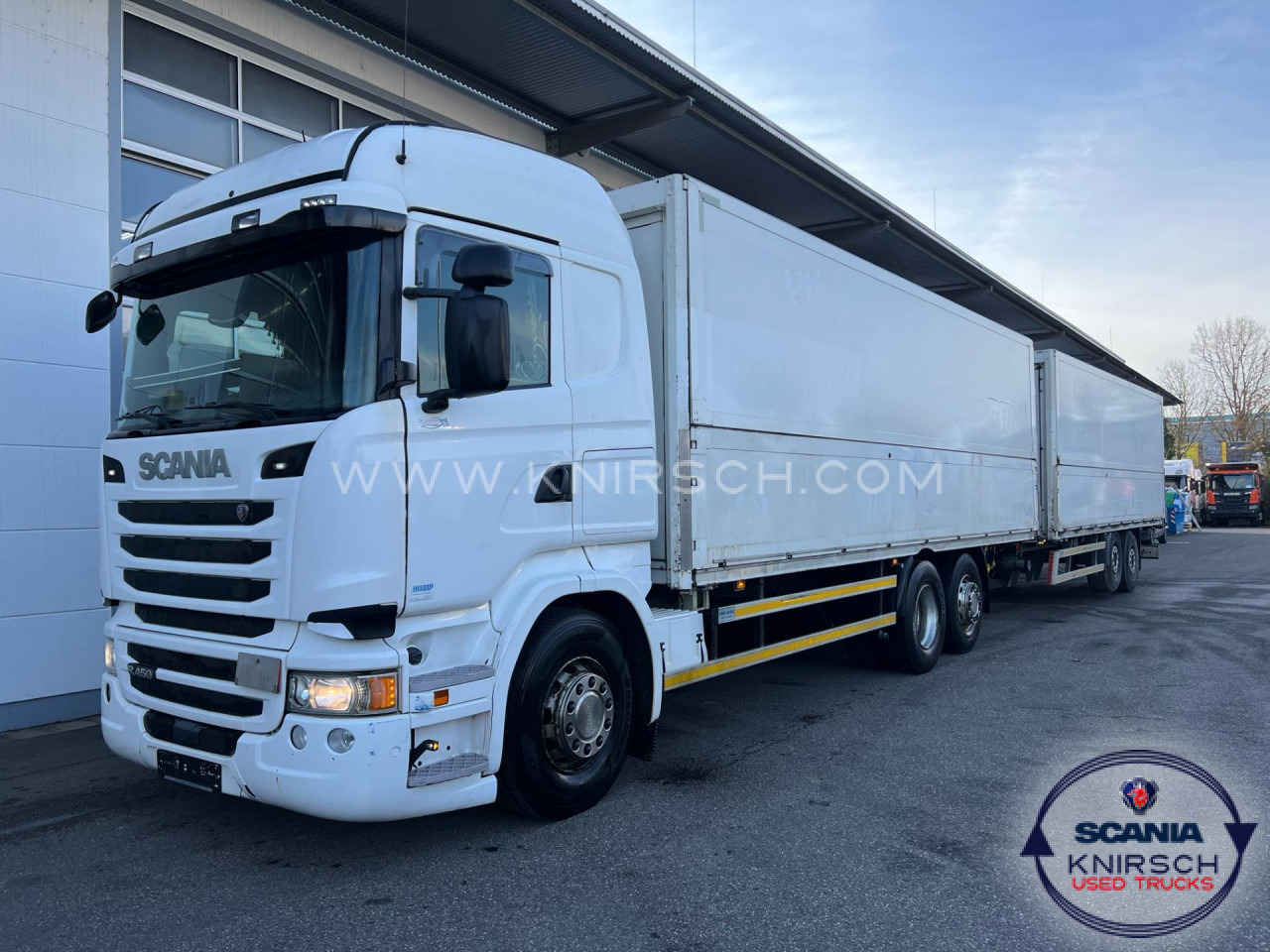 SCANIA R 450 LB6x2*4MNB Getränkeaufbau mit Anhänger - Camion şasiu: Foto 1 SCANIA R 450 LB6x2*4MNB Getränkeaufbau mit Anhänger - Camion şasiu: Foto 1