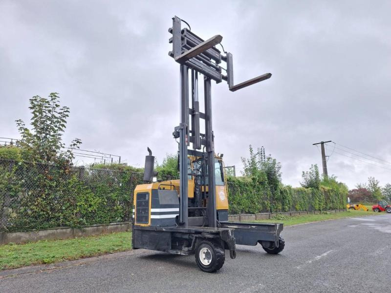 Stivuitor cu catarg retractabil, cu schimbare rapidă de direcţie Combilift C8000-15: Foto 9