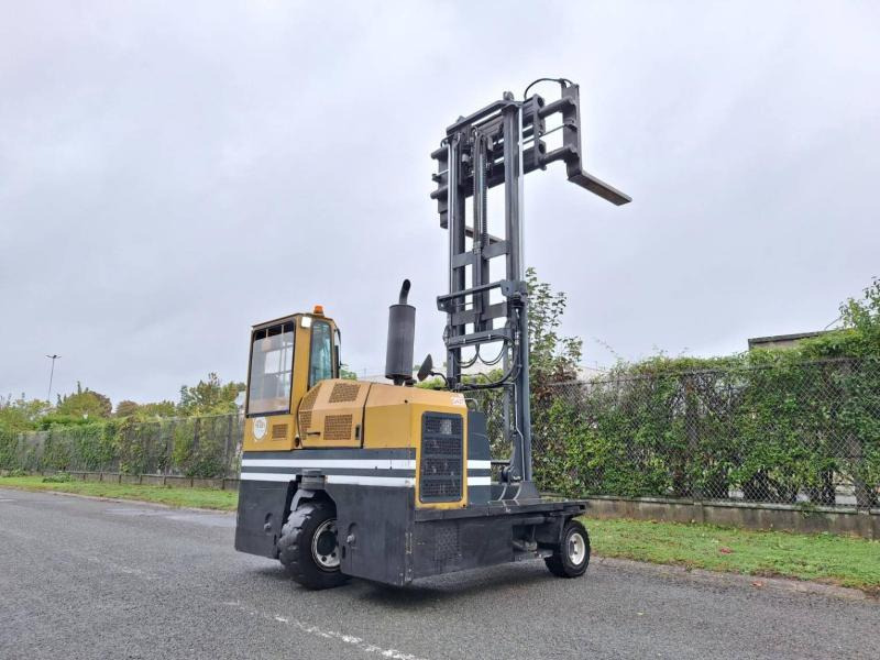 Stivuitor cu catarg retractabil, cu schimbare rapidă de direcţie Combilift C8000-15: Foto 13