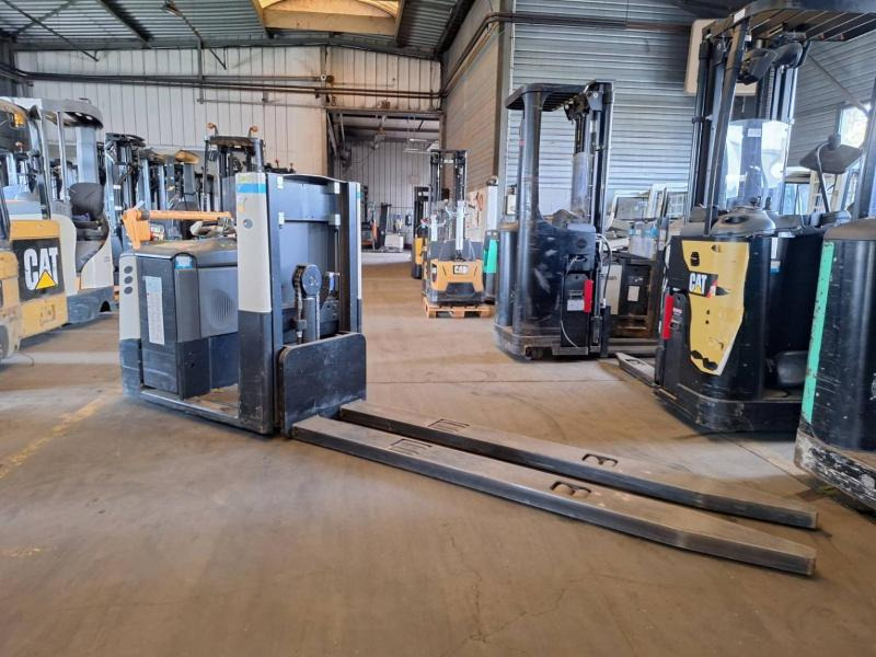 Crown GPC3055-2.0 - Stivuitorul selector: Foto 5 Crown GPC3055-2.0 - Stivuitorul selector: Foto 5