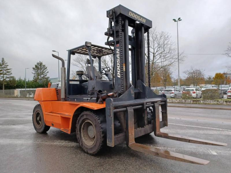 Doosan D1808-S - Stivuitor diesel: Foto 4 Doosan D1808-S - Stivuitor diesel: Foto 4