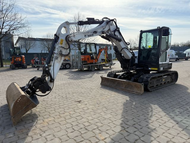 Bobcat E 85, BJ 21/22, 580 BH, hydr. VA, MS08, GLV Bobcat E 85, BJ 21/22, 820 BH, hydr. VA, MS08, GLV - Mini excavator: Foto 1 Bobcat E 85, BJ 21/22, 580 BH, hydr. VA, MS08, GLV Bobcat E 85, BJ 21/22, 820 BH, hydr. VA, MS08, GLV - Mini excavator: Foto 1