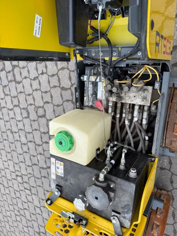 Wacker RT SC3, Grabenwalze, Bj 10/22, 50 BH, Fernbedien - Mini cilindru compactor: Foto 5 Wacker RT SC3, Grabenwalze, Bj 10/22, 50 BH, Fernbedien - Mini cilindru compactor: Foto 5
