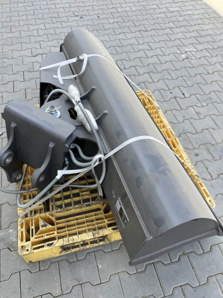 Volvo Böschungslöffel schwenkbar - Festanbau - Buldoexcavator: Foto 1 Volvo Böschungslöffel schwenkbar - Festanbau - Buldoexcavator: Foto 1