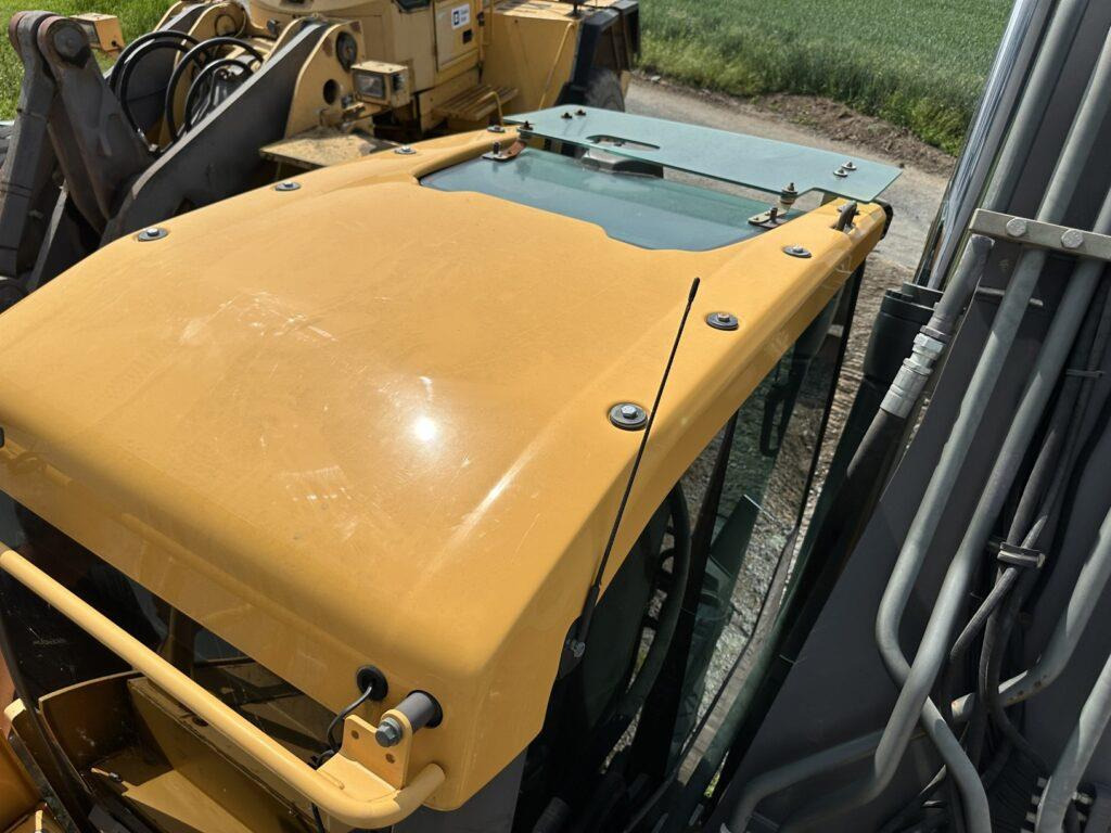 Volvo EC220EL - Excavator pe şenile: Foto 5 Volvo EC220EL - Excavator pe şenile: Foto 5