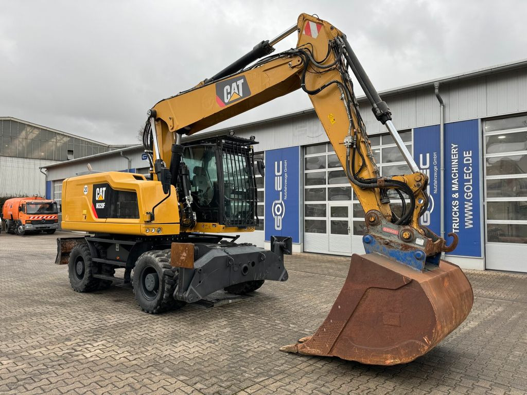 Excavator pe roţi CAT M320F Mobilbagger *Pratzen *9000 h *Oilquick: Foto 1