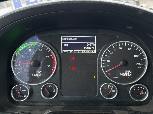 MAN TGS 26.440 Zugmaschine + Atlas Kran 5 Ausschube - Cap tractor: Foto 3 MAN TGS 26.440 Zugmaschine + Atlas Kran 5 Ausschube - Cap tractor: Foto 3