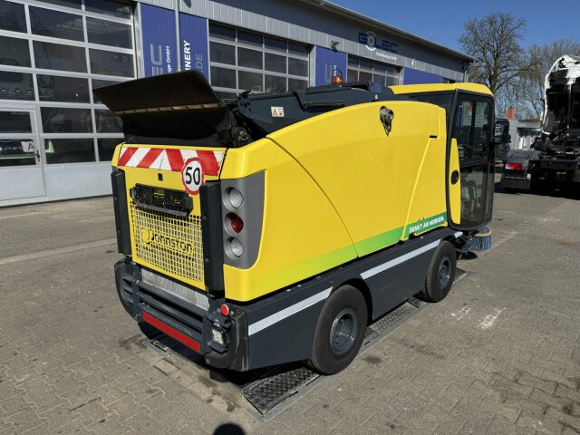 Măturătoare stradală Johnston C202 Kleinkehrmaschine 2 M³ - 6.000 h: Foto 9 Măturătoare stradală Johnston C202 Kleinkehrmaschine 2 M³ - 6.000 h: Foto 9