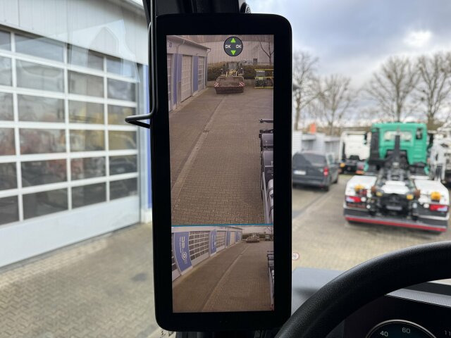 Mercedes-Benz ACTROS 2543 6x2 Wechselaufbau BDF AHK 2 Betten - Camion transport containere/ Swap body: Foto 4 Mercedes-Benz ACTROS 2543 6x2 Wechselaufbau BDF AHK 2 Betten - Camion transport containere/ Swap body: Foto 4