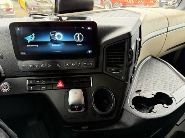 Mercedes-Benz ACTROS 2543 6x2 Wechselaufbau BDF AHK 2 Betten - Camion transport containere/ Swap body: Foto 3 Mercedes-Benz ACTROS 2543 6x2 Wechselaufbau BDF AHK 2 Betten - Camion transport containere/ Swap body: Foto 3