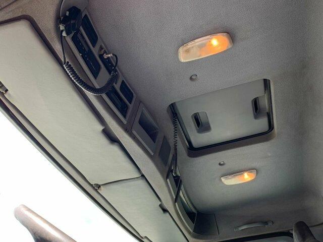 Mercedes-Benz ACTROS 4141 EURO4 8x6 Muldenkipper - Autobasculantă: Foto 2 Mercedes-Benz ACTROS 4141 EURO4 8x6 Muldenkipper - Autobasculantă: Foto 2