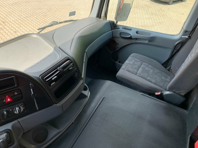 Mercedes-Benz ACTROS 4141 EURO4 8x6 Muldenkipper - Autobasculantă: Foto 4 Mercedes-Benz ACTROS 4141 EURO4 8x6 Muldenkipper - Autobasculantă: Foto 4