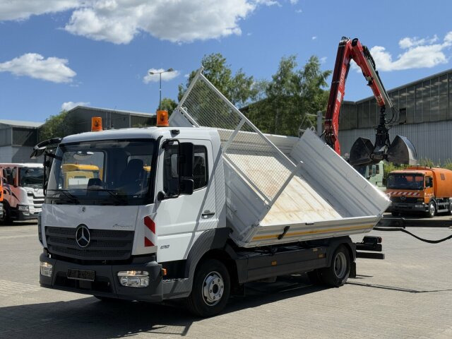 Mercedes-Benz ATEGO 818 4x2 Euro 6 Kipper Kran FASSI F65B.0.22 - Autoutilitară basculantă: Foto 4 Mercedes-Benz ATEGO 818 4x2 Euro 6 Kipper Kran FASSI F65B.0.22 - Autoutilitară basculantă: Foto 4