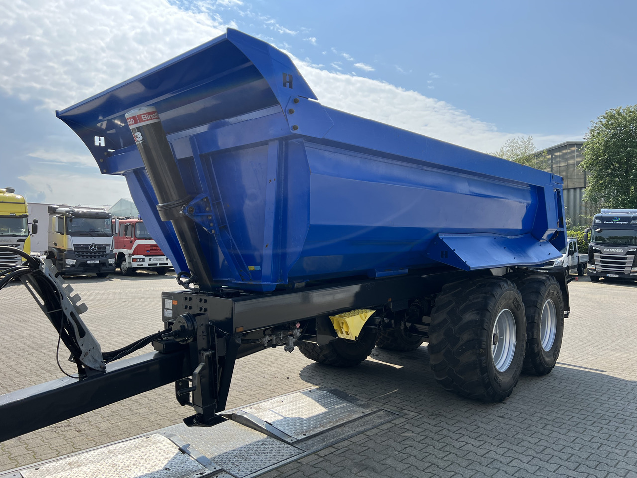 REISCH RTWK-200KS.550 Agro Kippauflieger - Remorcă autobasculantă agricolă: Foto 1 REISCH RTWK-200KS.550 Agro Kippauflieger - Remorcă autobasculantă agricolă: Foto 1