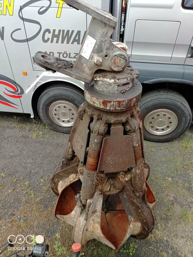 Sennebogen 818-E Umschlagbagger - 83 Ton - mit Greifer - Excavator pe roţi: Foto 5 Sennebogen 818-E Umschlagbagger - 83 Ton - mit Greifer - Excavator pe roţi: Foto 5