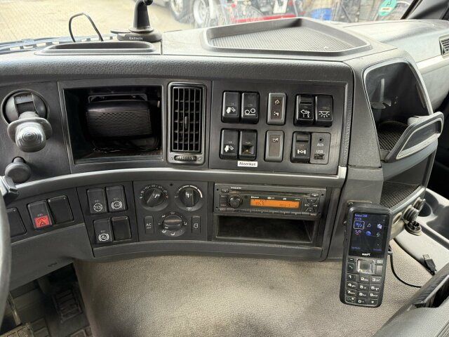 Volvo FH 460 6x2 Abrollkipper MEILLER RK 20.55 - Camion cu cârlig: Foto 3 Volvo FH 460 6x2 Abrollkipper MEILLER RK 20.55 - Camion cu cârlig: Foto 3