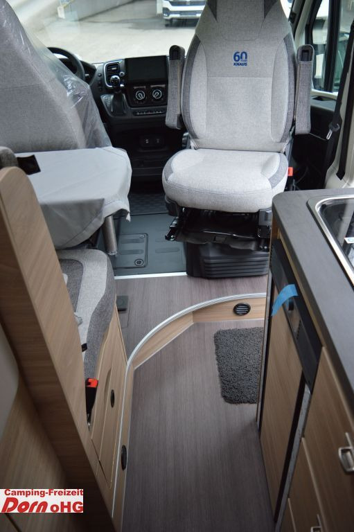 Camper van Knaus BoxLife Pro 540 ROAD 60 Years Automatik/140PS: Foto 15