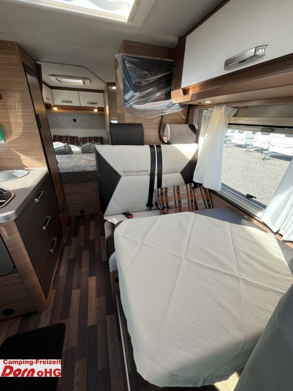 Autorulotă semi-integrată Weinsberg CaraCompact 600 MF EDITION [PEPPER] Care-Drive-P: Foto 13