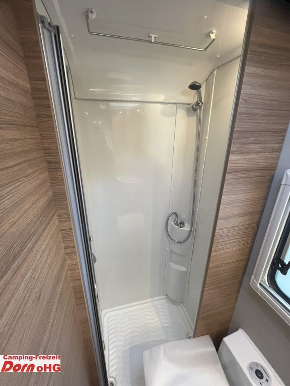 Weinsberg CaraCore 650 MF 180PS/Automatik/Maxi Weinsberg CaraCore 650 MF 180PS/Automatik/Maxi în leasing Weinsberg CaraCore 650 MF 180PS/Automatik/Maxi Weinsberg CaraCore 650 MF 180PS/Automatik/Maxi: Foto 19