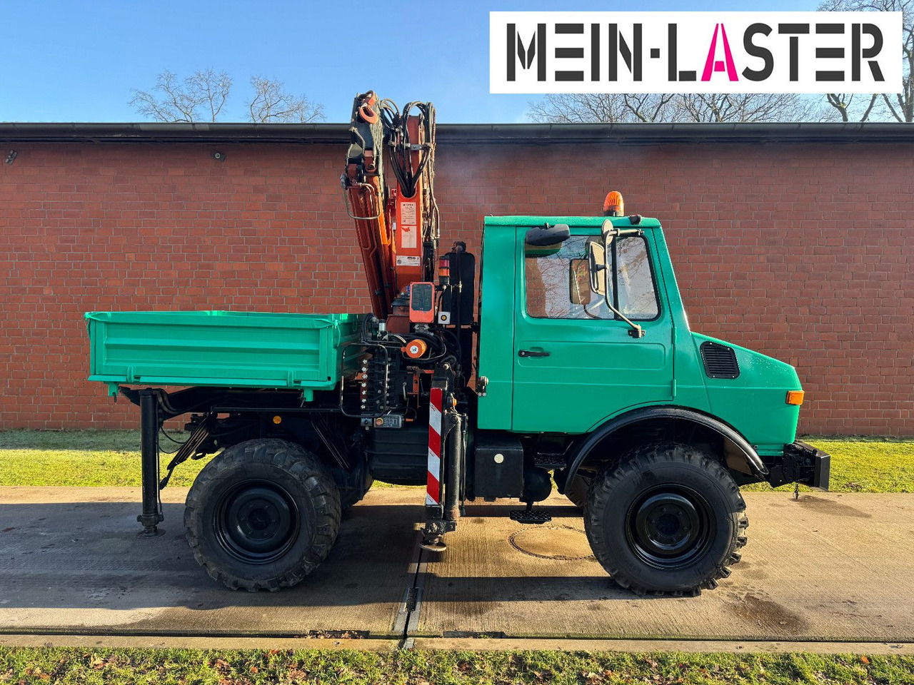 Unimog U 1200 Atlas 75.2 Kran 14 m Funk FB *1. Hand - Camion cu macara, Camion basculantă: Foto 5 Unimog U 1200 Atlas 75.2 Kran 14 m Funk FB *1. Hand - Camion cu macara, Camion basculantă: Foto 5