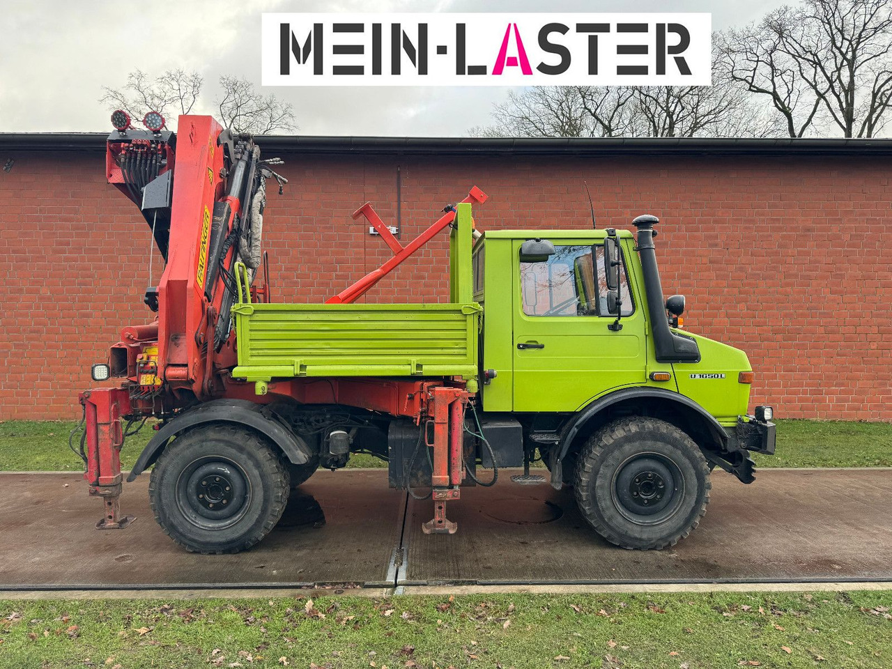 Unimog U 1650 PK 10500 Kran 15 m max. 3,9 t Seilwinde - Camion cu macara: Foto 5 Unimog U 1650 PK 10500 Kran 15 m max. 3,9 t Seilwinde - Camion cu macara: Foto 5