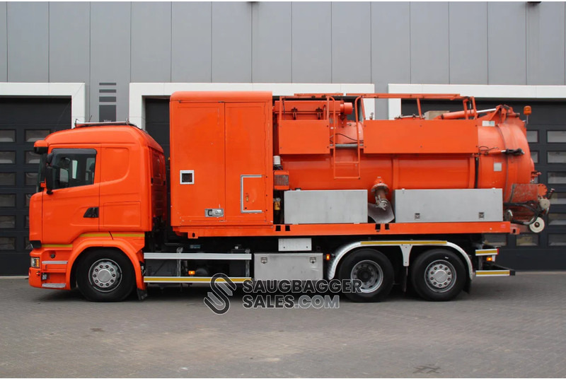 Scania R520 V8 KOKS MegaVac Loader 8000 Evo – Dry material unit - Maşină pentru vidanjări: Foto 2 Scania R520 V8 KOKS MegaVac Loader 8000 Evo – Dry material unit - Maşină pentru vidanjări: Foto 2
