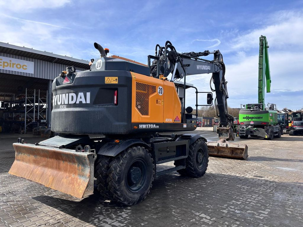 Hyundai HW170ACR Hyundai HW170ACR - Excavator pe roţi: Foto 4 Hyundai HW170ACR Hyundai HW170ACR - Excavator pe roţi: Foto 4