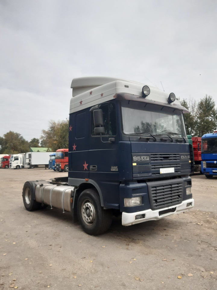 DAF 95XF380 - Cap tractor: Foto 1 DAF 95XF380 - Cap tractor: Foto 1