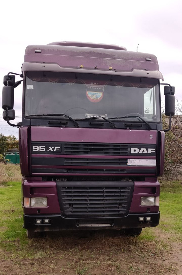 DAF 95XF380 - Cap tractor: Foto 2 DAF 95XF380 - Cap tractor: Foto 2
