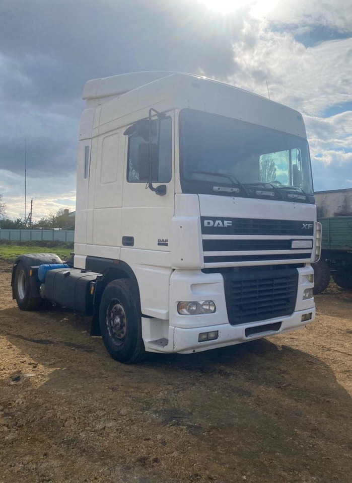 DAF XF 95.480 S1725 - Cap tractor: Foto 1 DAF XF 95.480 S1725 - Cap tractor: Foto 1
