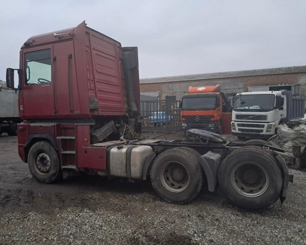 RENAULT Magnum 480 ID1682S - Cap tractor: Foto 3 RENAULT Magnum 480 ID1682S - Cap tractor: Foto 3
