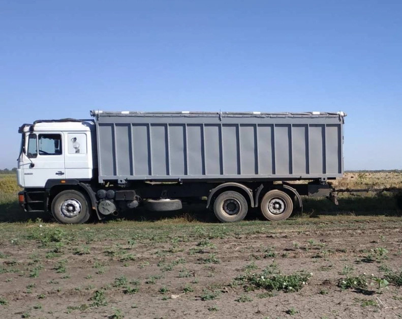 MAN 25.422 - Camion platformă: Foto 2 MAN 25.422 - Camion platformă: Foto 2