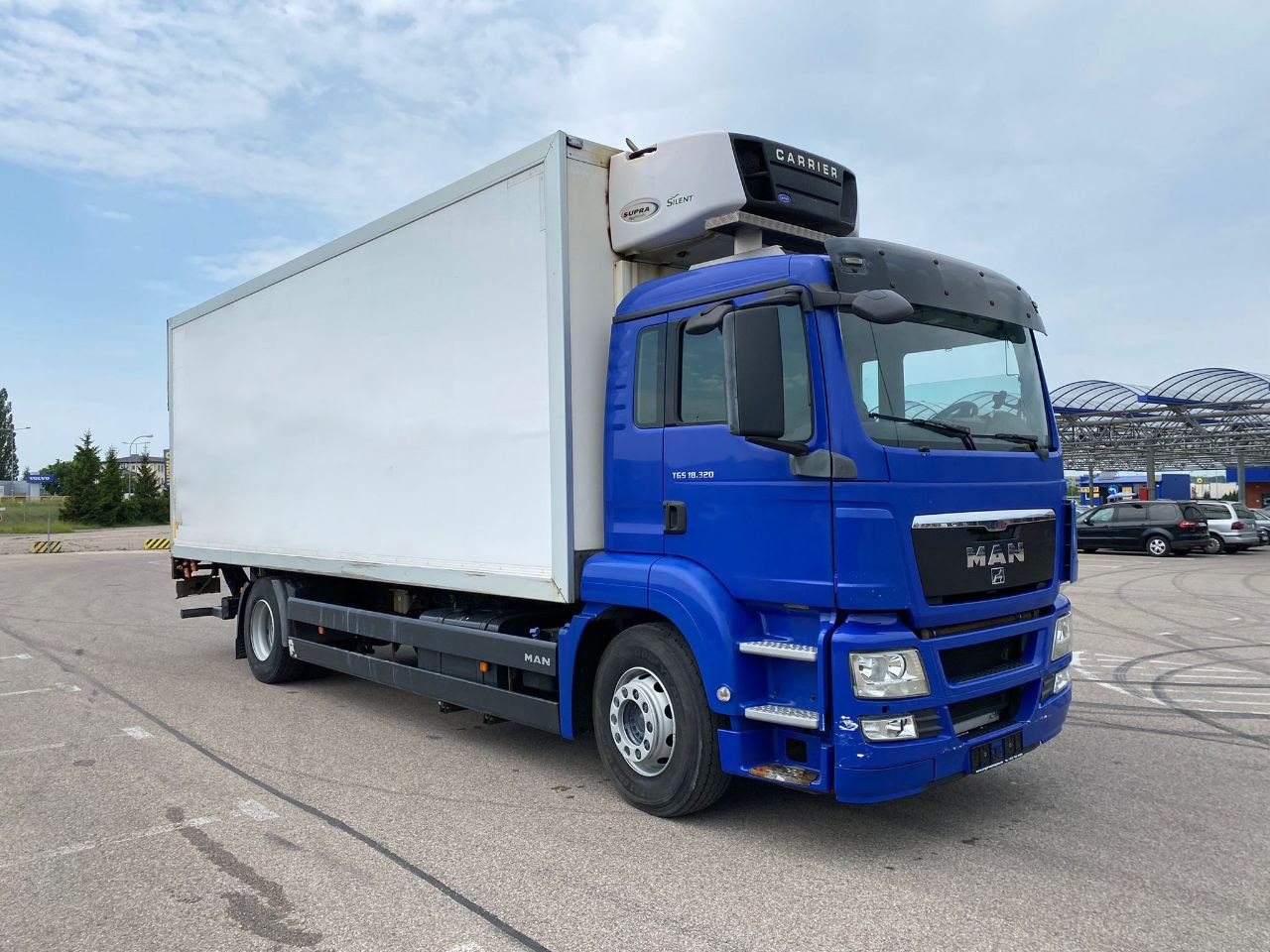 MAN TGS18.320 - Camion frigider: Foto 1 MAN TGS18.320 - Camion frigider: Foto 1