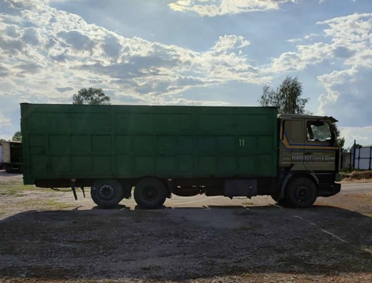 SCANIA 113.360 - Camion platformă: Foto 2 SCANIA 113.360 - Camion platformă: Foto 2