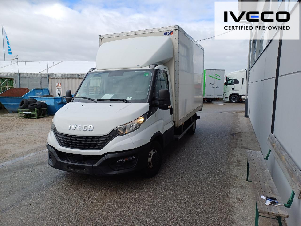 IVECO Daily 35C16H Euro6 Klima ZV - Autoutilitară box: Foto 1 IVECO Daily 35C16H Euro6 Klima ZV - Autoutilitară box: Foto 1