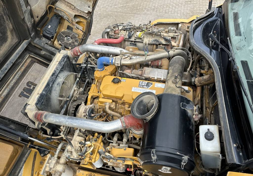 Camion articulat CAT 730 C Auto lubrication + Klima CE + EPA: Foto 16 Camion articulat CAT 730 C Auto lubrication + Klima CE + EPA: Foto 16