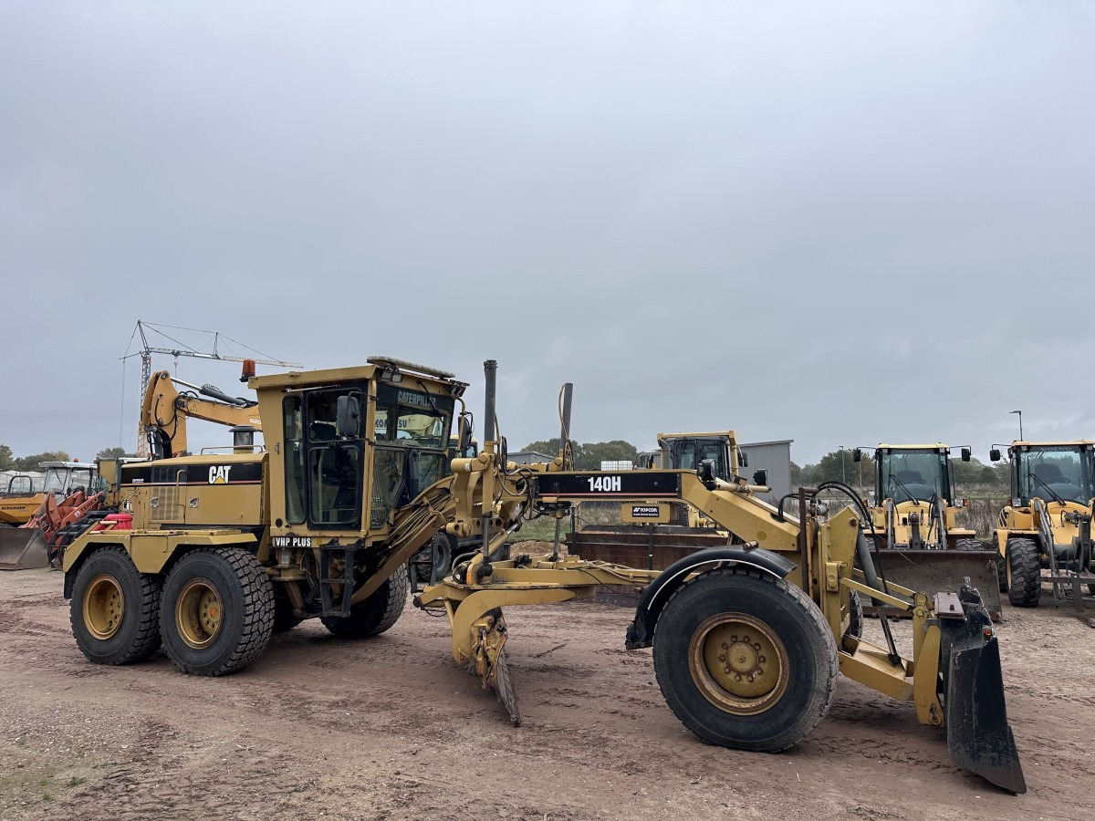 CATERPILLAR 140 H CE original German machine ready for work! - Autogreder: Foto 5 CATERPILLAR 140 H CE original German machine ready for work! - Autogreder: Foto 5