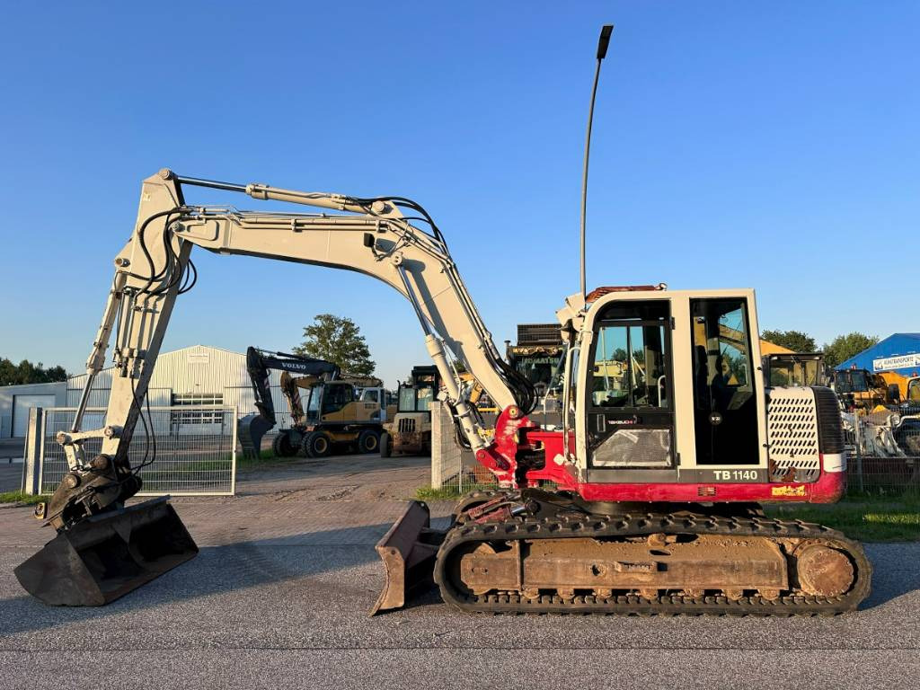 Takeuchi TB 1140 + ISUZU Motor Klima 14.3 Tonnen ! - Excavator pe şenile: Foto 1 Takeuchi TB 1140 + ISUZU Motor Klima 14.3 Tonnen ! - Excavator pe şenile: Foto 1