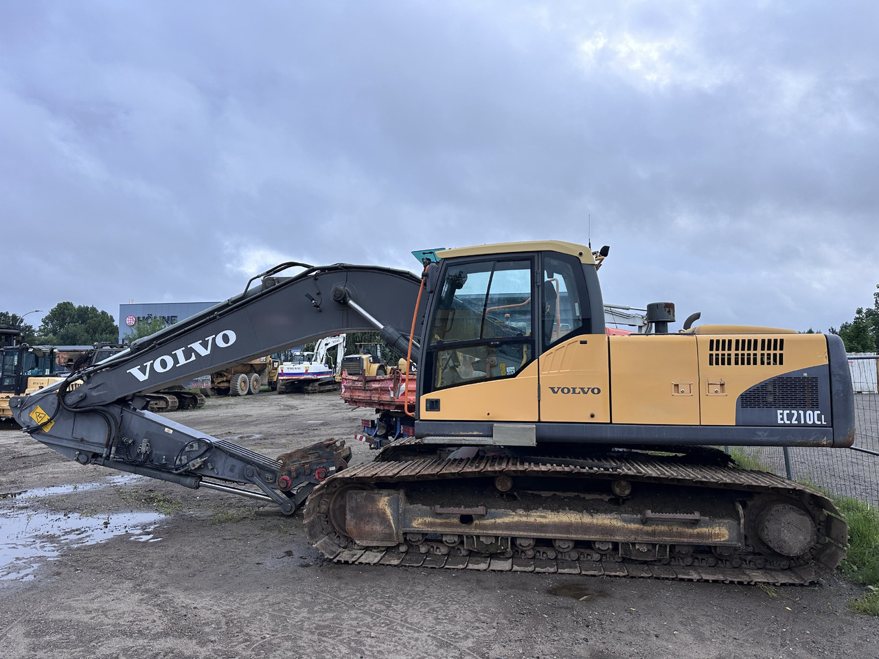 VOLVO EC 210 CL Deutsche Maschine! Top !!! - Excavator pe şenile: Foto 1 VOLVO EC 210 CL Deutsche Maschine! Top !!! - Excavator pe şenile: Foto 1