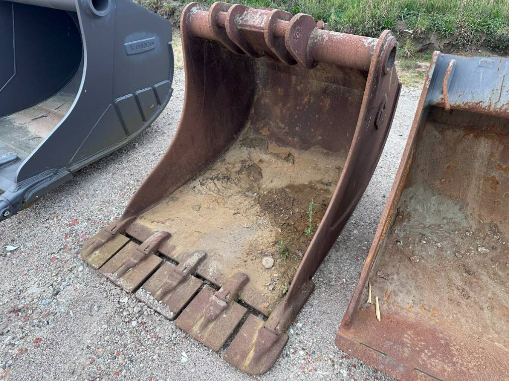 Volvo S 1 Tieflöffel - bucket 1.200 mm ca. 1.2 m³ - Cupă excavator: Foto 3 Volvo S 1 Tieflöffel - bucket 1.200 mm ca. 1.2 m³ - Cupă excavator: Foto 3