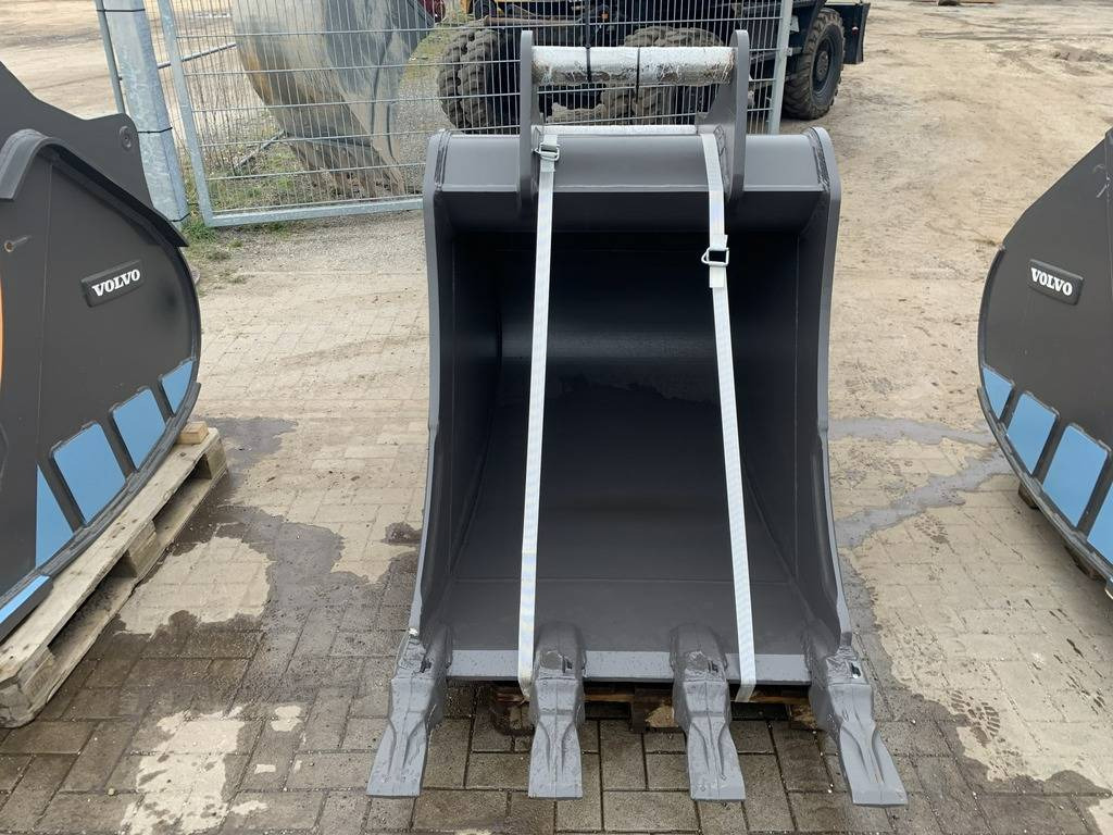 Volvo S 60 / S6 Tieflöffel bucket 1.000mm - Cupă excavator: Foto 1 Volvo S 60 / S6 Tieflöffel bucket 1.000mm - Cupă excavator: Foto 1