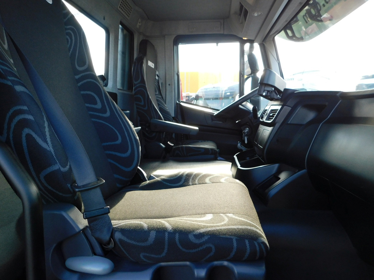 Iveco Ad 340t - Camion basculantă: Foto 5 Iveco Ad 340t - Camion basculantă: Foto 5